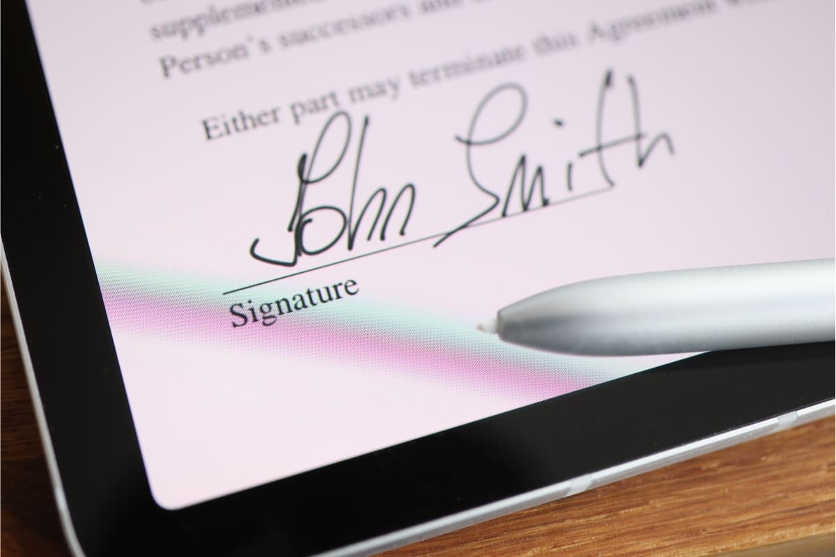 STJ fortalece a segurança jurídica dos contratos bancários firmados por assinatura eletrônica